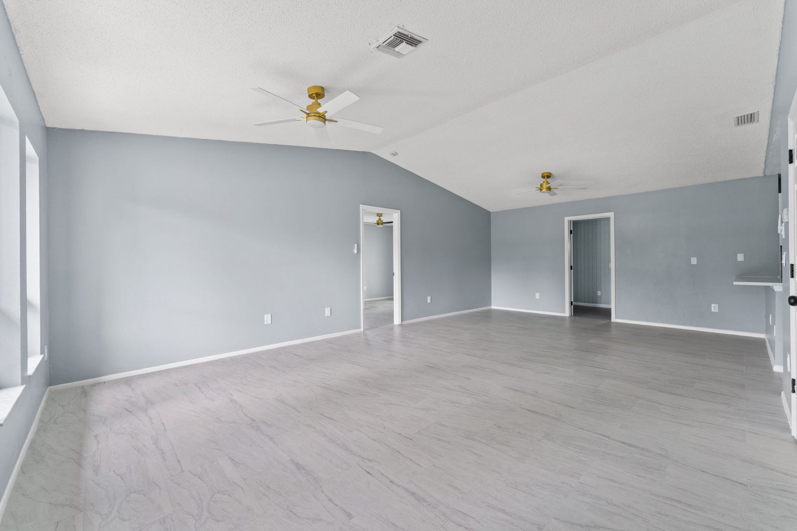 7422 Banbury Terrace, Port Charlotte, FL 33981 photo 2