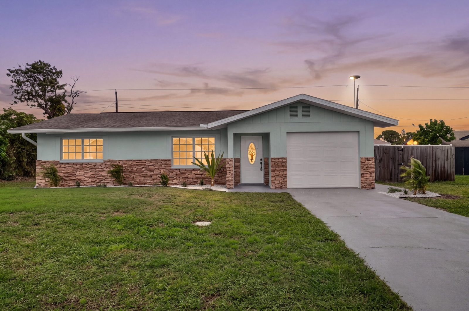 1072 Olympia Rd, Venice, FL 34293 photo 1