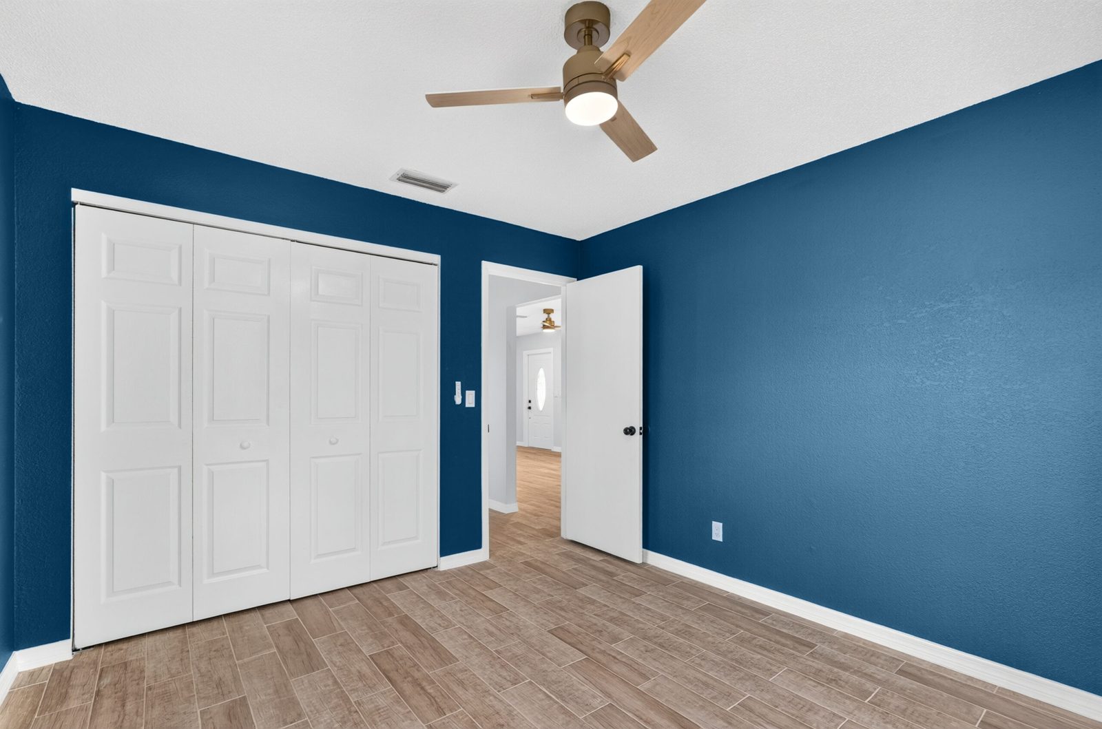 1072 Olympia Rd, Venice, FL 34293 photo 13