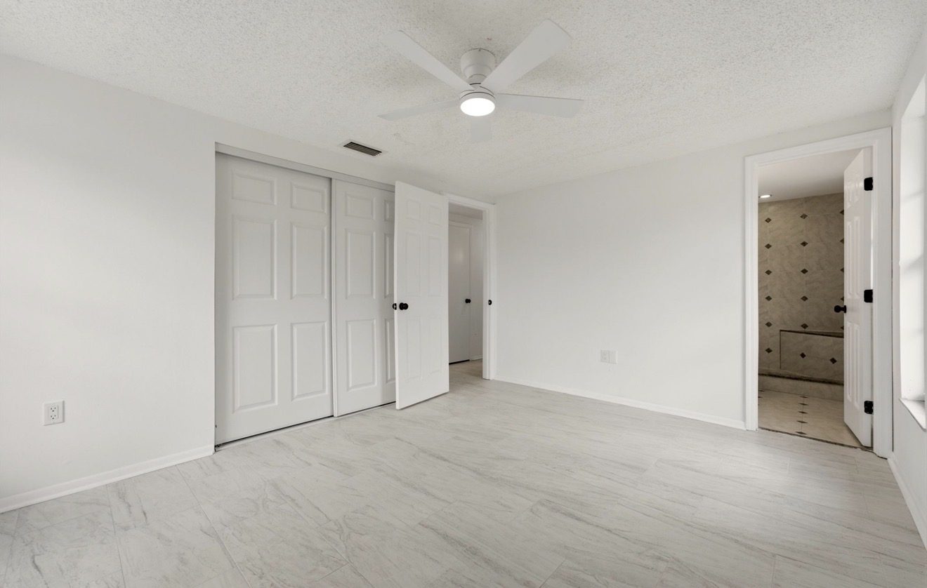 4731 Atlantic Ave. Sarasota, FL 34233 photo 11