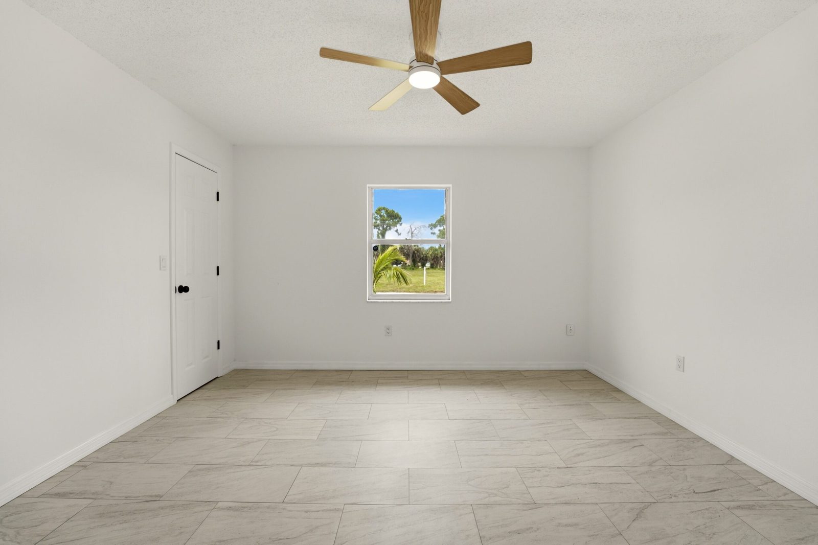 192 Annapolis Ln. Rotunda West, FL 33947 photo 13