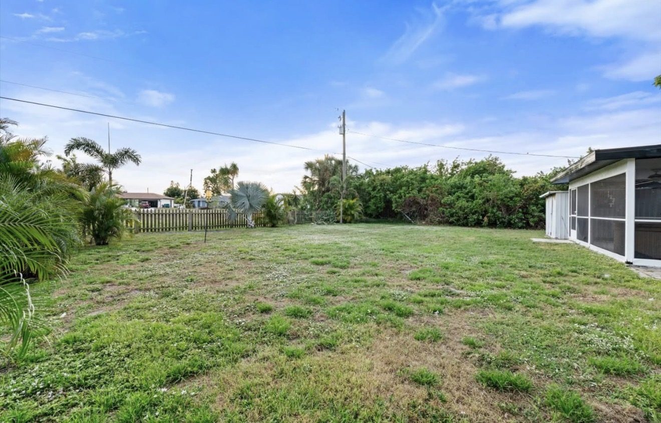 501 Grove Ave. NW. Port Charlotte, FL 33952 photo 12