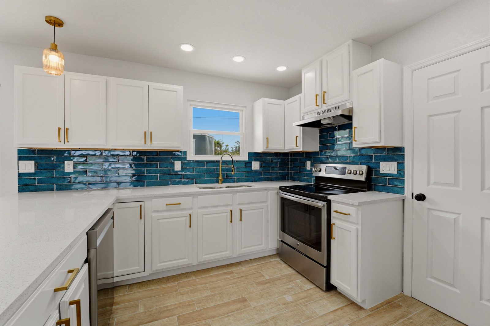 252 Moss Ln. Venice, FL 34293 photo 9