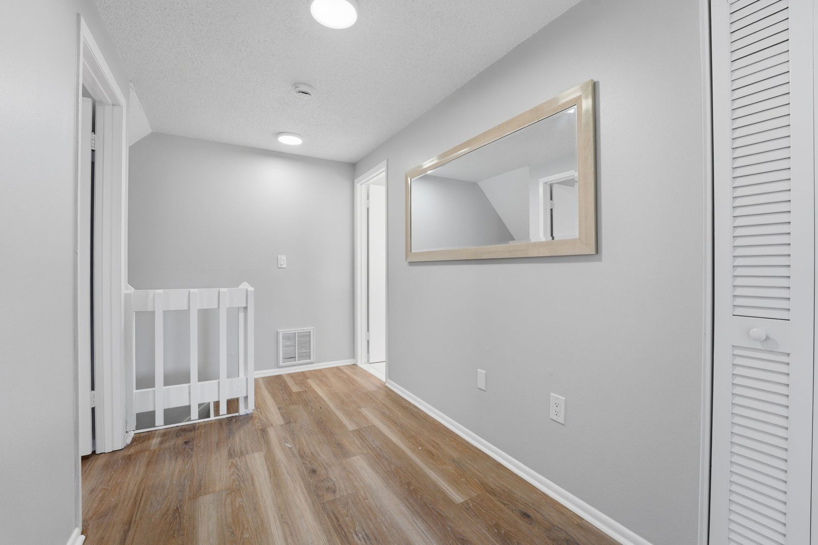 5328 Fox Run Rd. Sarasota, FL 34231 photo 16
