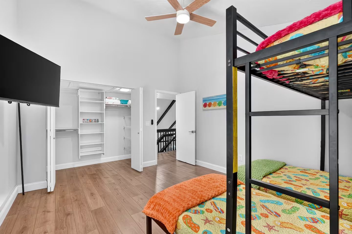 Nokomis Beach Tropical Treehouse! Short Term Rental photo 16