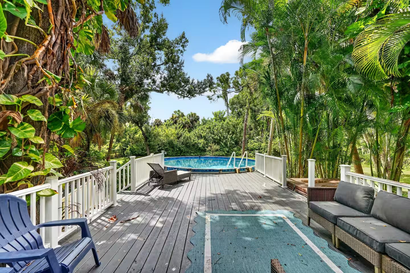 Nokomis Beach Tropical Treehouse! Short Term Rental photo 30