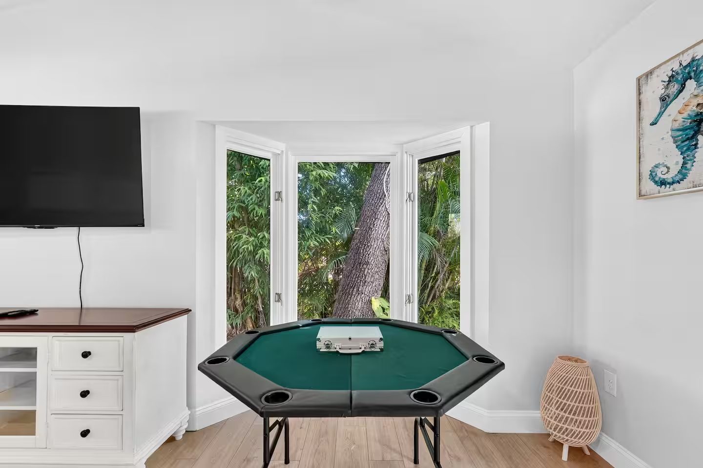 Nokomis Beach Tropical Treehouse! Short Term Rental photo 7