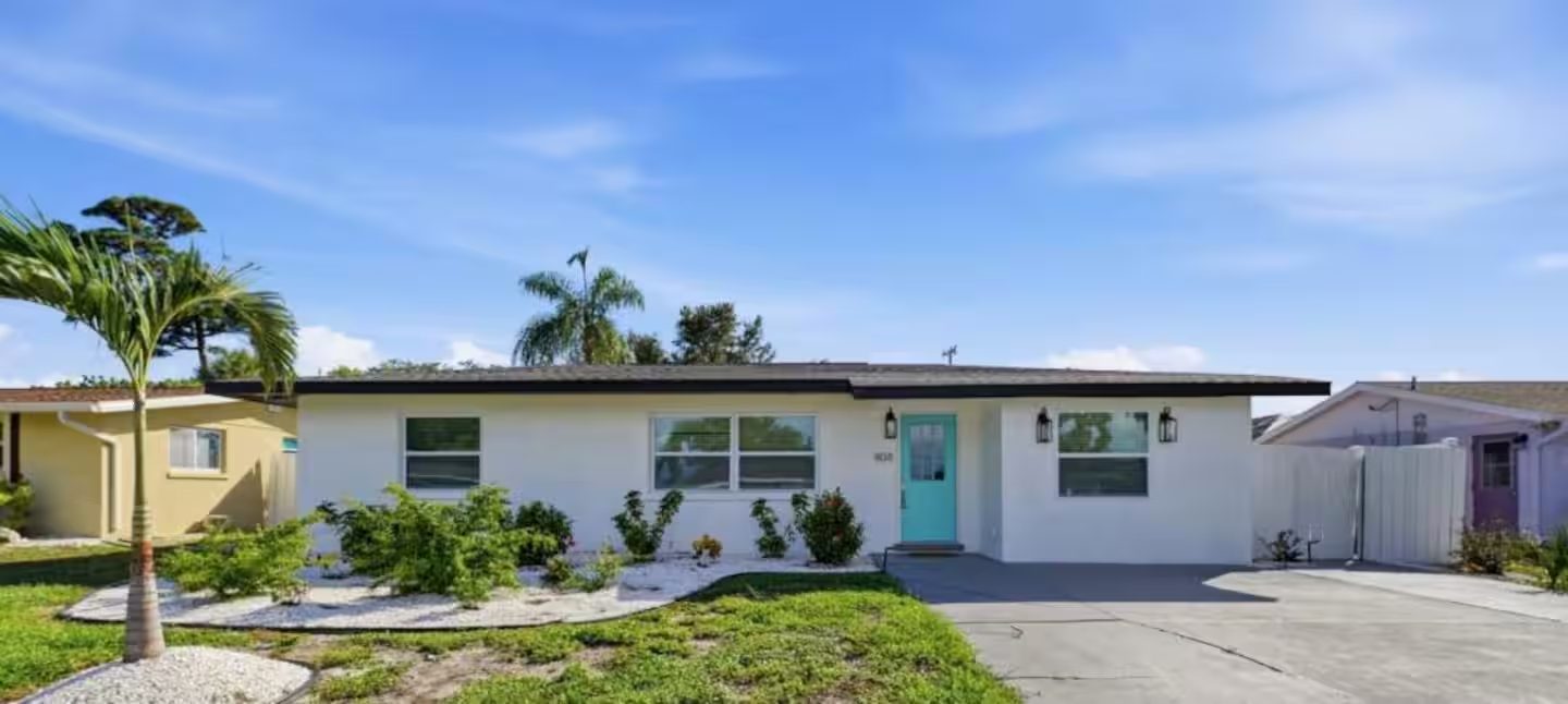 Venice Island Pool Home! Short Term Rental photo 14