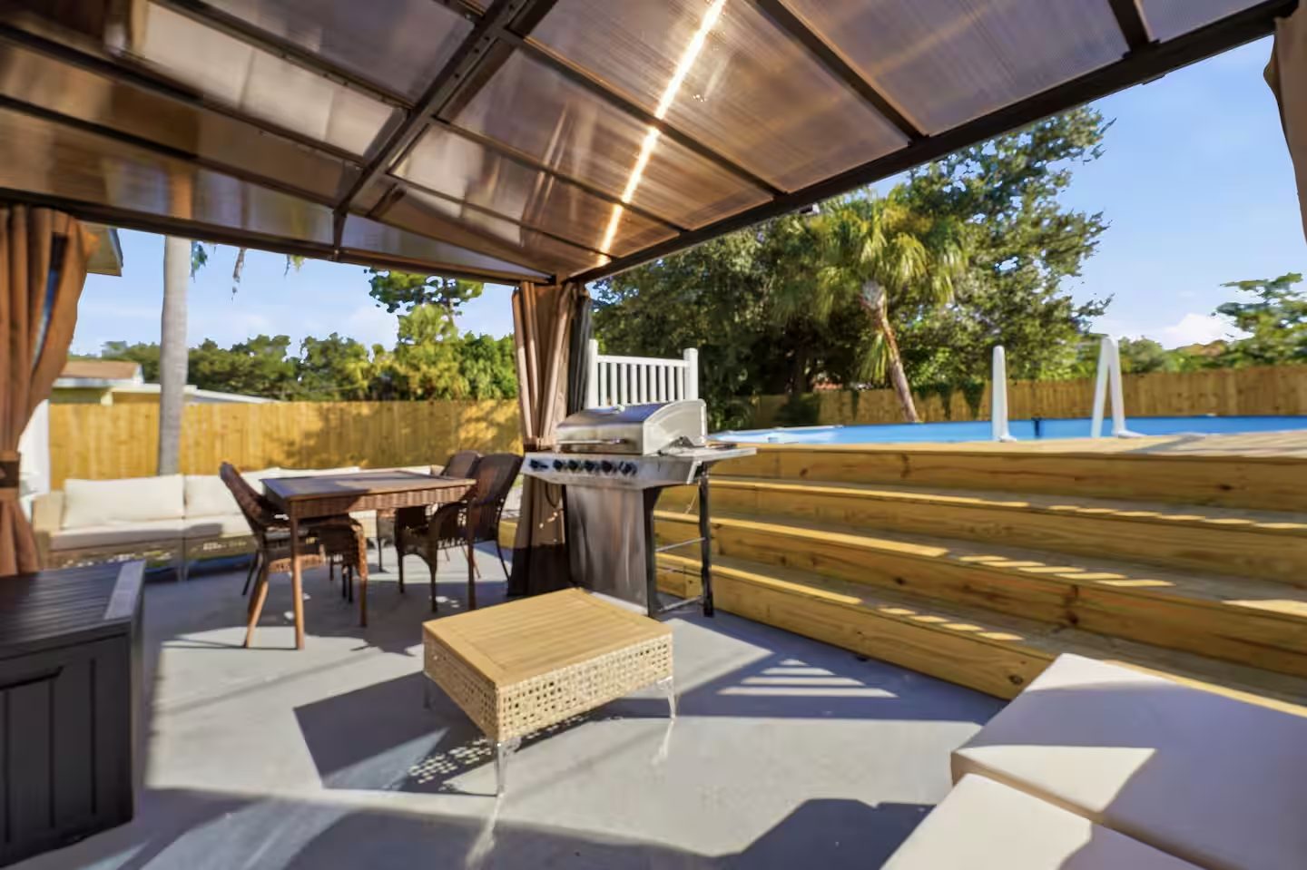 Venice Island Pool Home! Short Term Rental photo 15