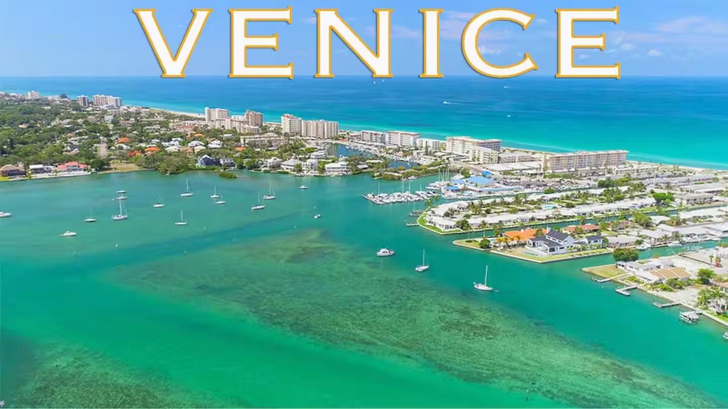 Venice Island Pool Home! Short Term Rental photo 20