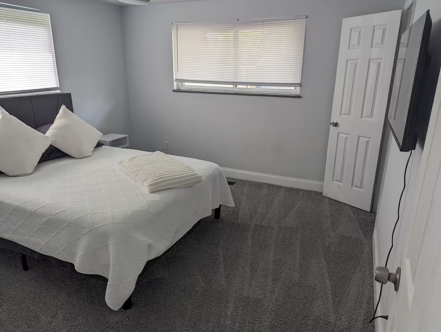 Fun Pool home In Huber Heights! Short Term Rental photo 12