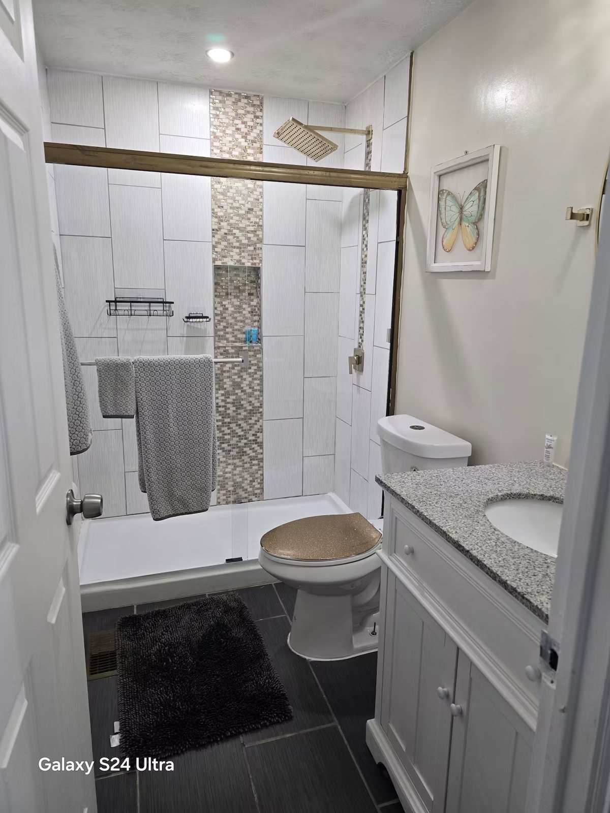 Fun Pool home In Huber Heights! Short Term Rental photo 19