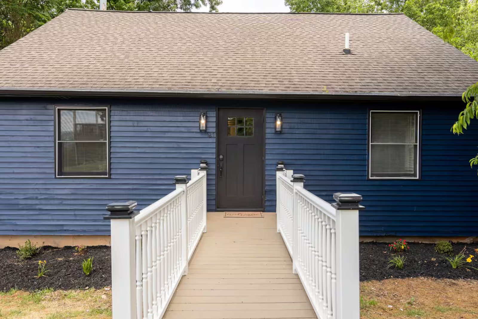 Mountain Home on Lake Chatuge! Short Term Rental photo 21