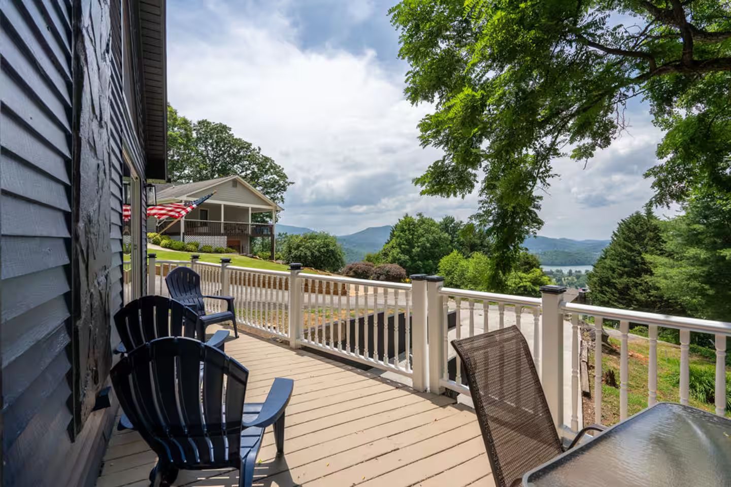 Mountain Home on Lake Chatuge! Short Term Rental photo 22