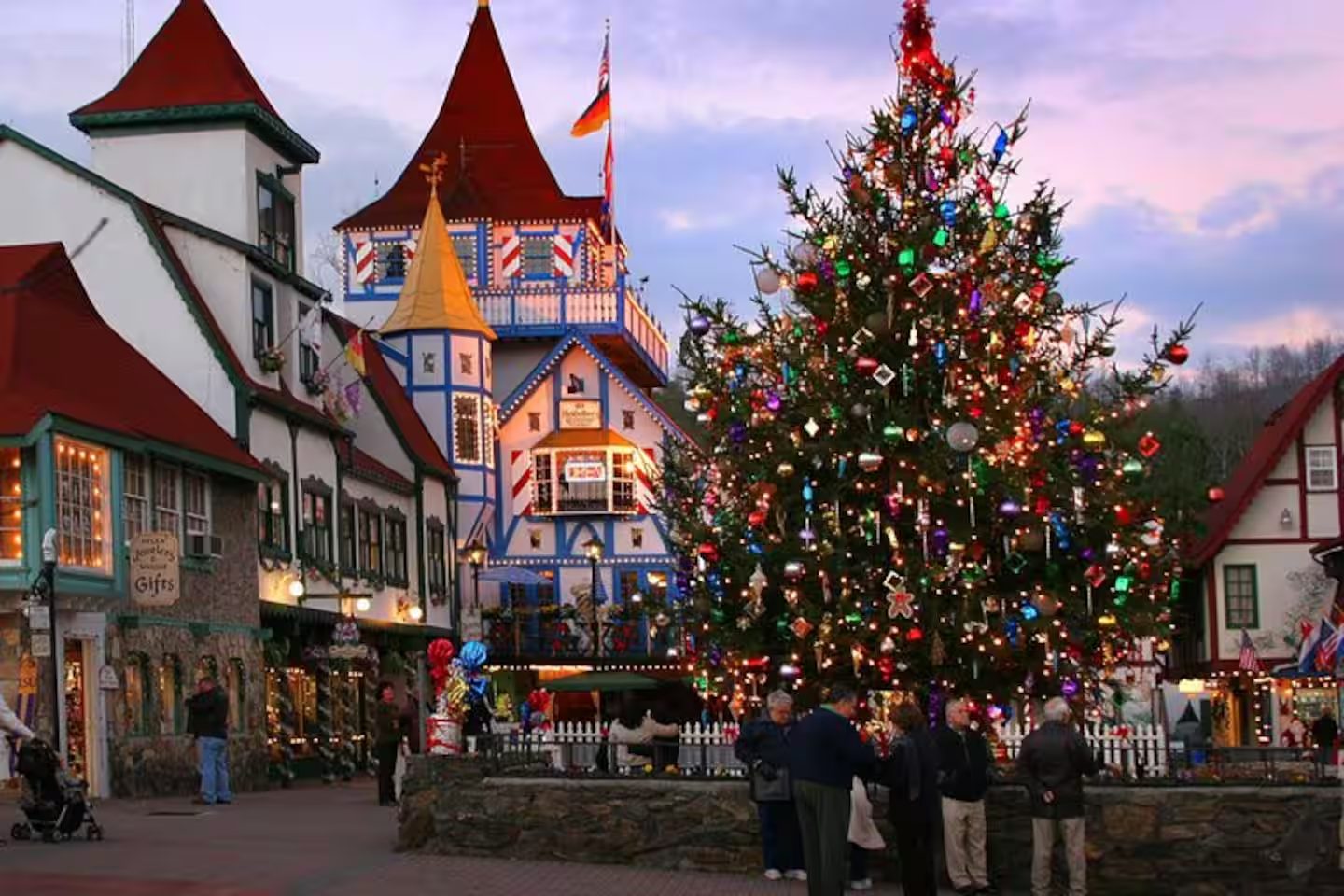 Mountain Home on Lake Chatuge! Short Term Rental photo 36